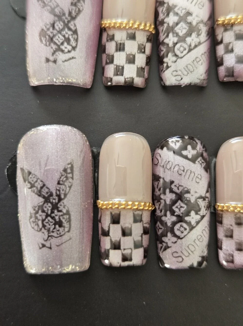Luxury Pink Glitter Press-On Nails with Gold Accent Chain